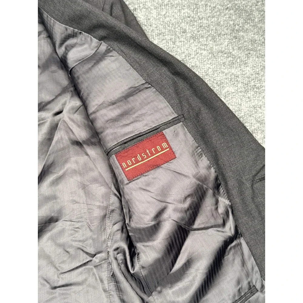 Nordstrom Blazer Men 42R Charcoal Grey Good Tailored Two Button Made in USA‎